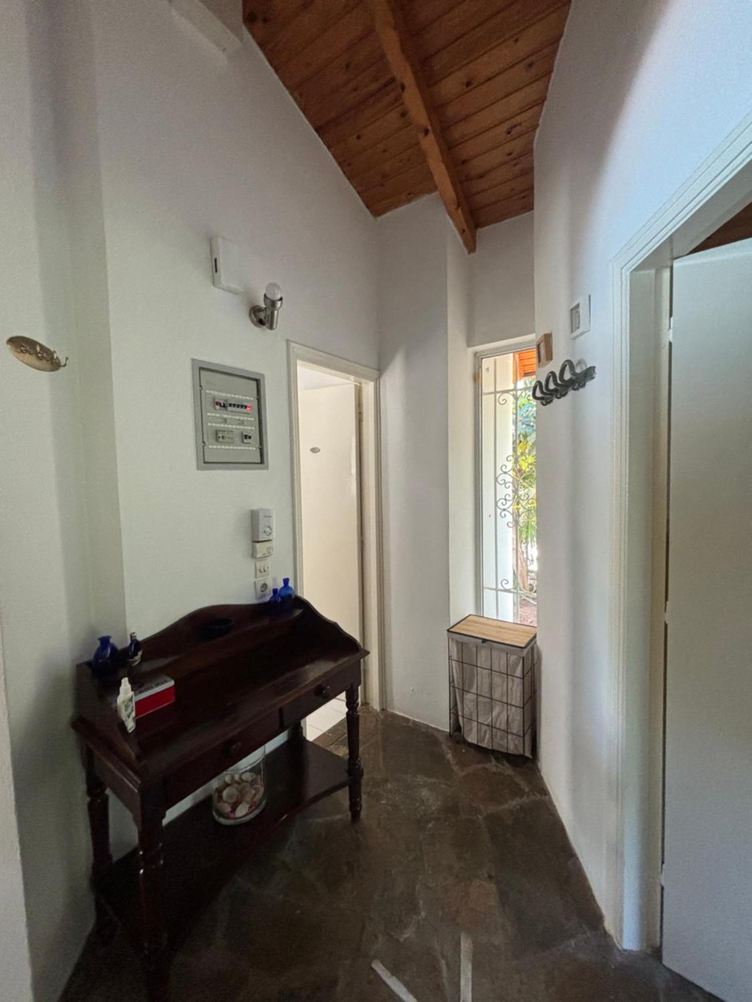 Country House With Pool And Big Garden Oropos Dış mekan fotoğraf